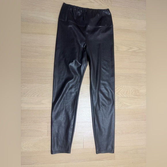 Aritzia Wilfred Free Daria Brown Vegan Leggings L - Picture 4 of 7